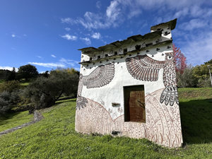 "Vogelhotel" ausserhalb von Bragança, Portugal