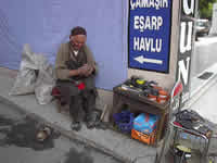 Schuhmacher an einer Strassenecke in Erzurum