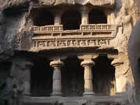 In einem der Tempel von Ellora