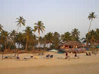 Eine der Bars am Strand von Colva