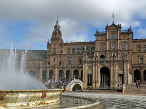 Immer wieder beeindruckend - die Plaza de Espa&ntilde;a in Sevilla