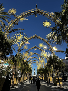 Auch C&aacute;diz hat eine sch&ouml;ne  Weihnachtsbeleuchtung