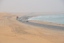 Auf der Hauptstrasse zwischen Swakopmund und Walvis Bay